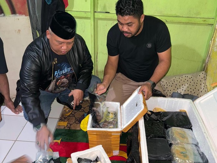 Gempar Temuan 30 Kg Narkoba Dalam Kemasan Snack Durian di Pelabuhan Barru